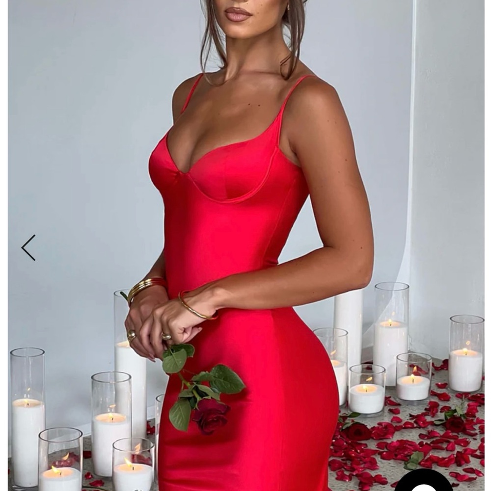 ATHENA RED STRAPY EVENING GOWN - RED - EUC S - BABYBOO - Picture 14 of 14